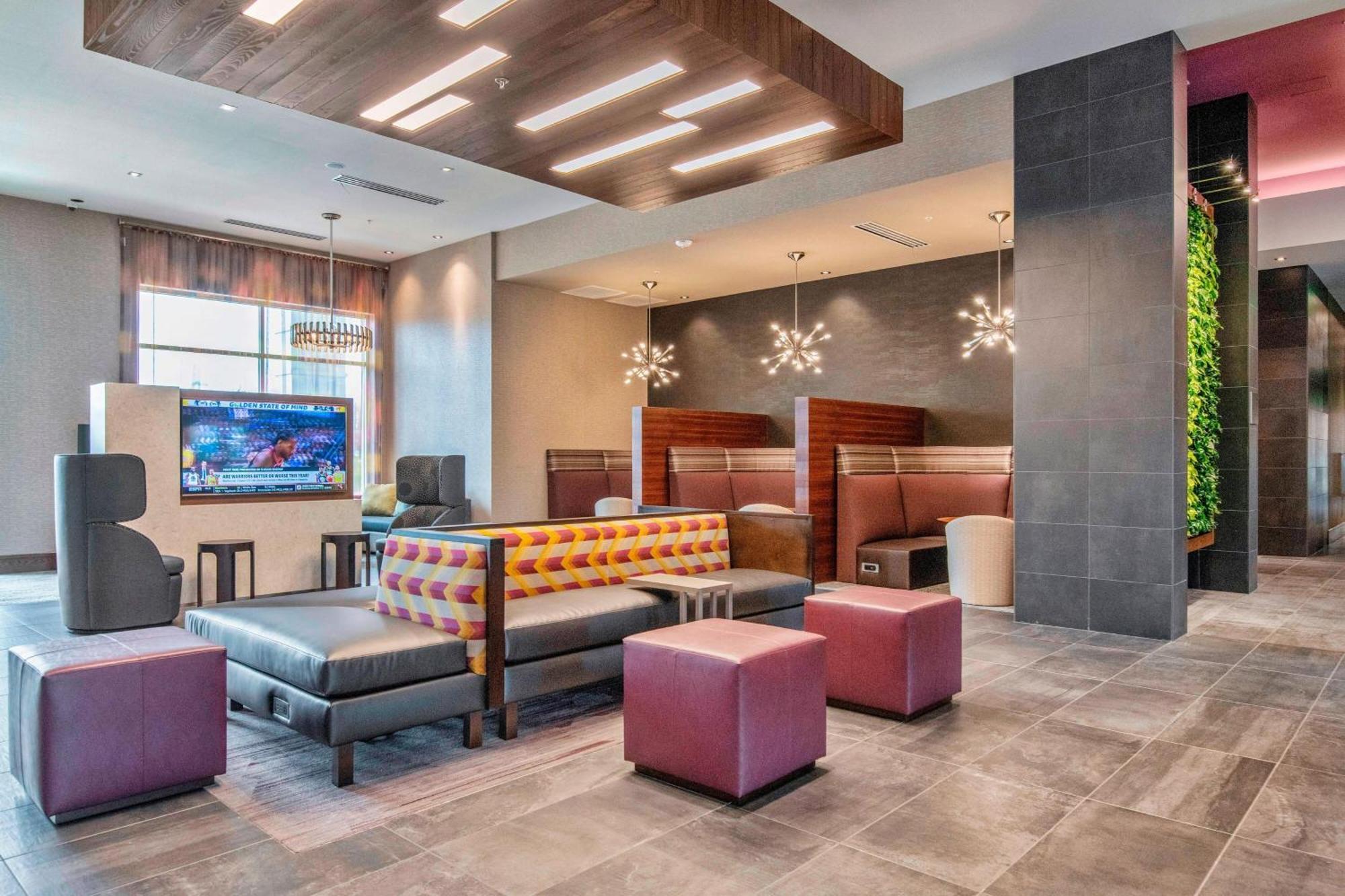 Hotel Courtyard By Marriott Raleigh Cary/Parkside Town Commons Exteriér fotografie