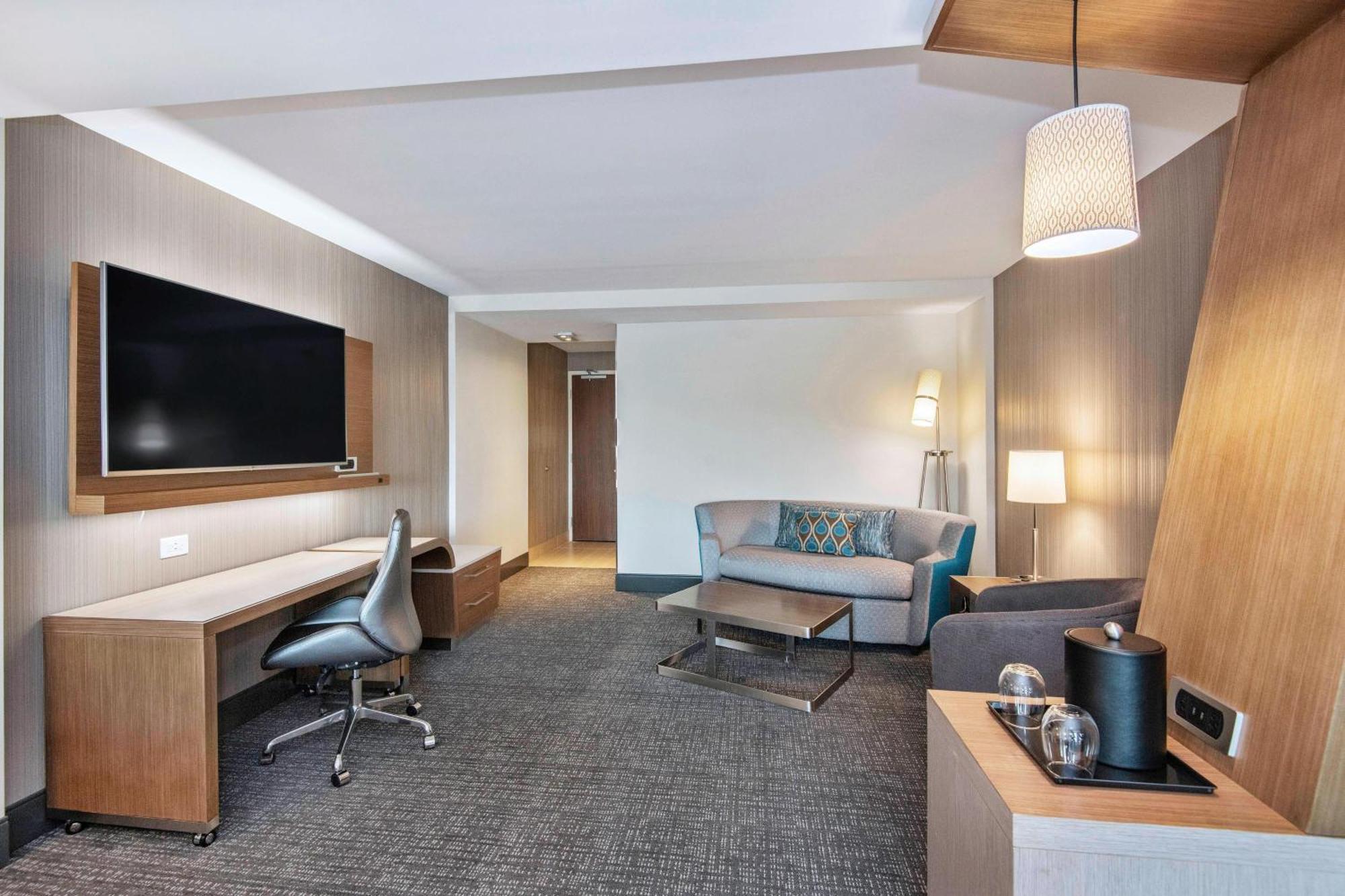 Hotel Courtyard By Marriott Raleigh Cary/Parkside Town Commons Exteriér fotografie